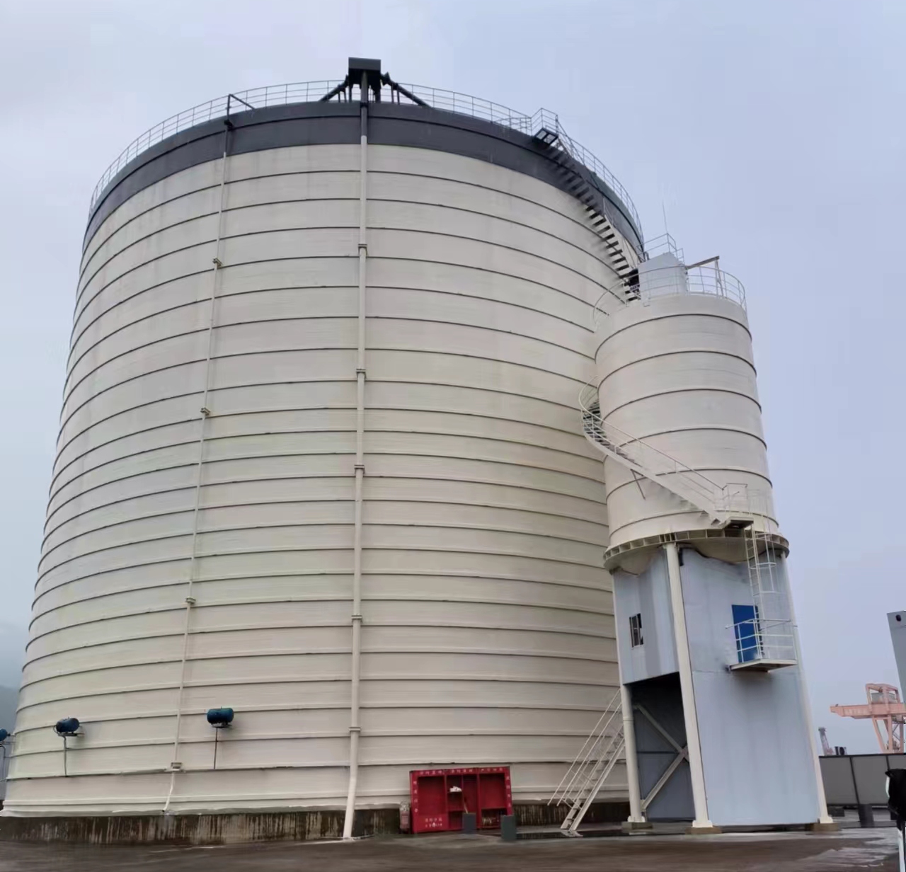 荥经10万吨水泥钢板库